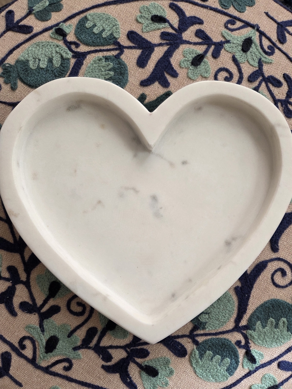 Kirkton House Marble Heart Tray
